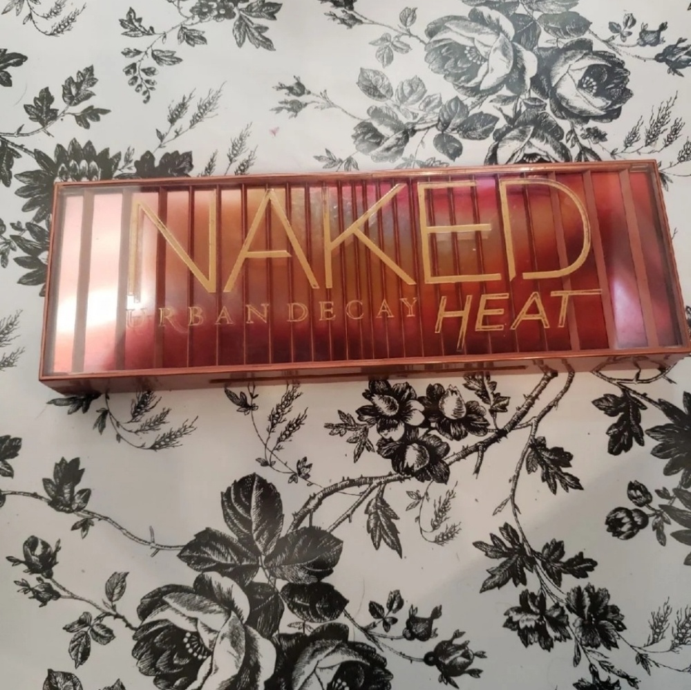 Urban Decay Naked Heat Palette